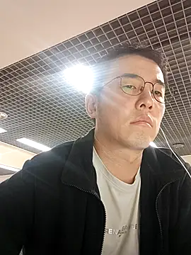 Snapshot of nnnnnan9527 chatting on October 11, 2025, 7:40 am nnnnnan9527 online show from October 11, 2025, 7:40 am