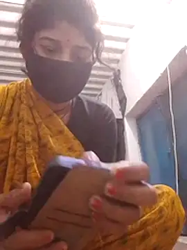 Maya5656 online show from November 24, 2025, 9:25 pm