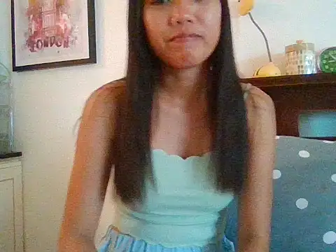 AnnewithanE online show from September 30, 2025, 10:09 am