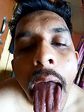 Nihaal17 online show from October 3, 2025, 4:09 am