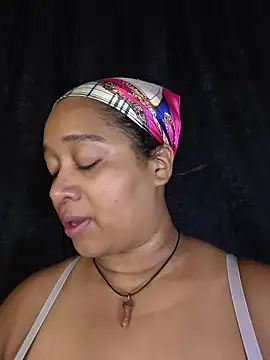 Snapshot of Yera_brown69 chatting on June 26, 2026, 2:05 am Yera brown69 online show from June 26, 2026, 2:05 am