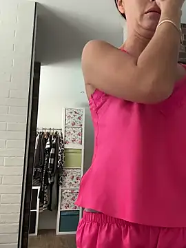 69sexylife online show from November 25, 2025, 9:20 am