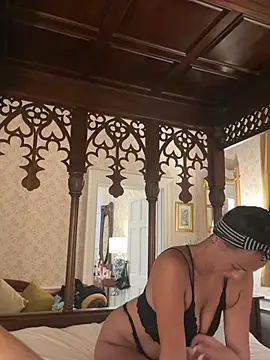 69sexylife online show from August 4, 2026, 7:05 pm