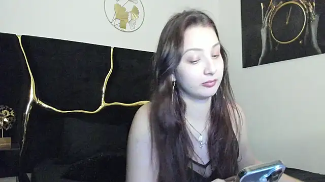 RebekaRose online show from November 12, 2025, 1:50 am