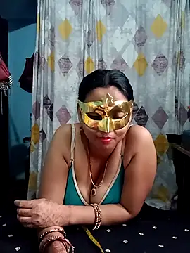 Snapshot of Mast-Haseena chatting on May 3, 2026, 12:00 pm Mast-Haseena online show from May 3, 2026, 12:00 pm