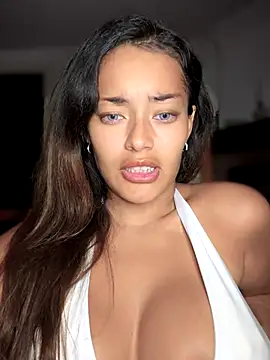 Snapshot of Risky_Workouts chatting on September 16, 2025, 6:53 pm Risky Workouts online show from September 16, 2025, 6:53 pm