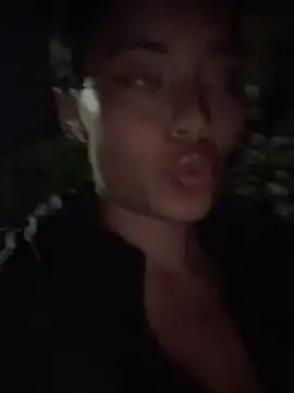 Snapshot of Risky_Workouts chatting on October 5, 2025, 6:17 pm Risky Workouts online show from October 5, 2025, 6:17 pm