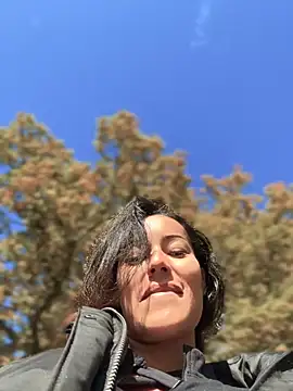 Snapshot of Risky_Workouts chatting on October 15, 2025, 9:09 am Risky Workouts online show from October 15, 2025, 9:09 am