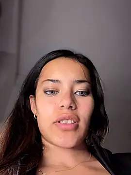 Snapshot of Risky_Workouts chatting on December 17, 2025, 6:47 pm Risky Workouts online show from December 17, 2025, 6:47 pm