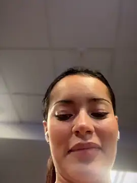 Snapshot of Risky_Workouts chatting on February 2, 2026, 8:57 am Risky Workouts online show from February 2, 2026, 8:57 am