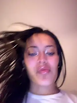 Snapshot of Risky_Workouts chatting on February 21, 2026, 10:11 pm Risky Workouts online show from February 21, 2026, 10:11 pm