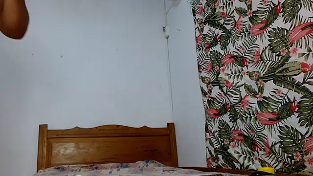 69smallstar online show from February 12, 2026, 6:36 pm