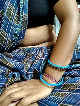 Snapshot of Hot_pooja55 chatting on September 10, 2025, 3:01 pm Hot pooja55 online show from September 10, 2025, 3:01 pm