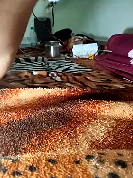 Snapshot of Hot_pooja55 chatting on February 3, 2026, 3:17 pm Hot pooja55 online show from February 3, 2026, 3:17 pm