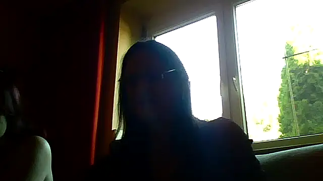 Cleohot1977 online show from April 11, 2026, 1:59 pm