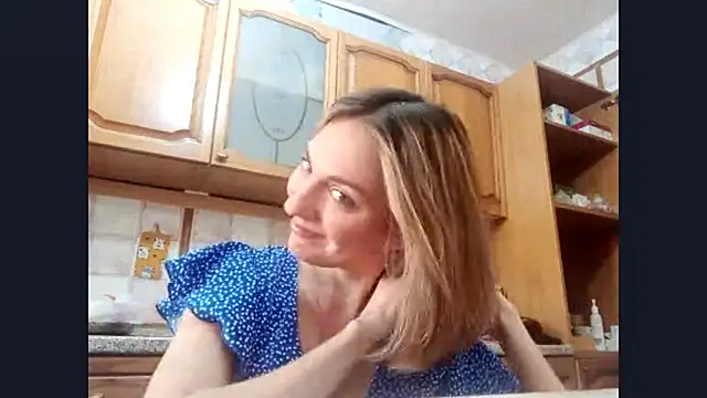 Snapshot of SinlessTaking chatting on September 28, 2025, 2:22 pm SinlessTaking online show from September 28, 2025, 2:22 pm