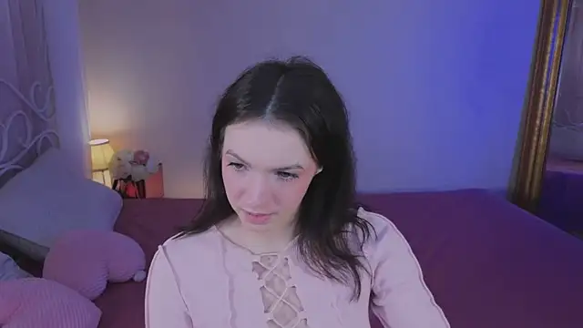 Loona Eclipse online show from September 19, 2025, 8:31 pm