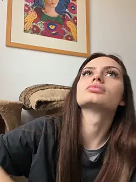 prettylittlefooxy online show from March 4, 2026, 3:51 pm