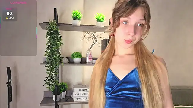 CameliaGlaue online show from October 13, 2025, 11:32 am