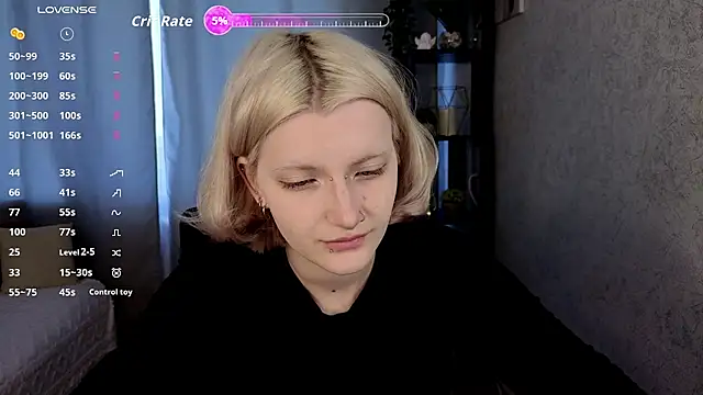 Snapshot of EchoBloom chatting on September 9, 2025, 10:37 am EchoBloom online show from September 9, 2025, 10:37 am