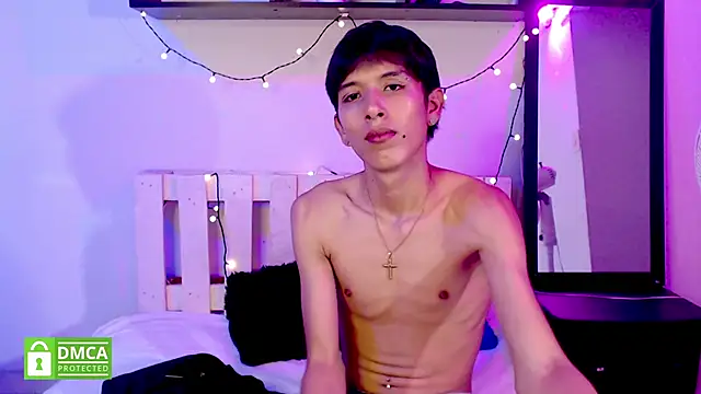 Snapshot of MAXIMILIANO__HOT chatting on October 8, 2025, 2:25 pm MAXIMILIANO HOT online show from October 8, 2025, 2:25 pm