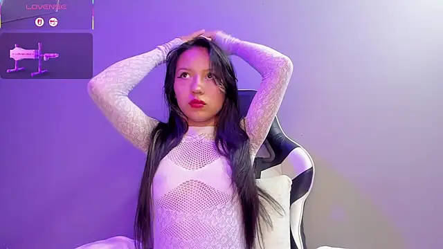 Snapshot of lux_bitchx chatting on October 12, 2025, 5:17 am lux bitchx online show from October 12, 2025, 5:17 am