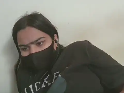 Nataliya Singh online show from April 10, 2026, 3:12 am