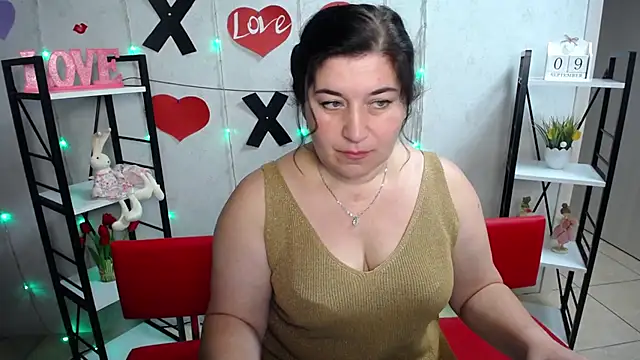 Snapshot of BridjetTur chatting on September 9, 2025, 5:18 am BridjetTur online show from September 9, 2025, 5:18 am