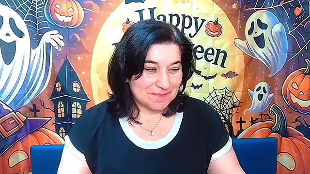 Snapshot of BridjetTur chatting on October 26, 2025, 12:22 pm BridjetTur online show from October 26, 2025, 12:22 pm