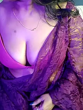 monaa-darling online show from November 15, 2025, 4:47 pm