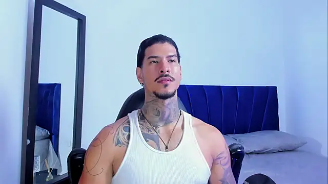 jiro kenji1 online show from September 26, 2025, 10:47 pm