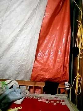 hera-00 online show from October 29, 2025, 1:46 pm