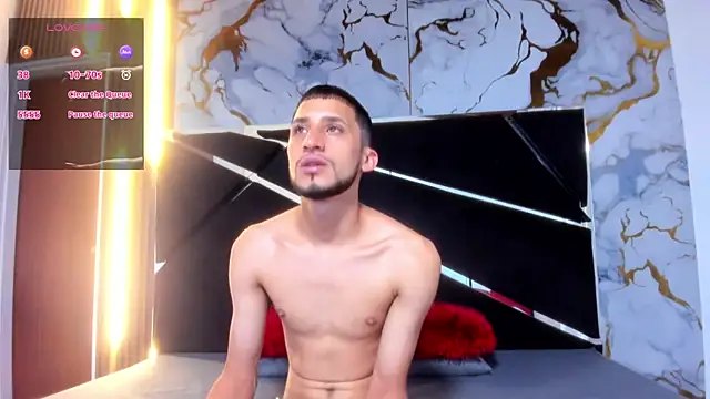 Akame Draco online show from October 4, 2025, 3:26 am