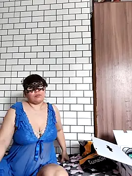 Luu-Lii777 online show from April 14, 2026, 4:07 am