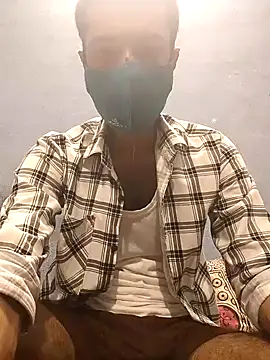 Snapshot of GirlsCrush_ chatting on September 24, 2025, 5:49 pm GirlsCrush  online show from September 24, 2025, 5:49 pm