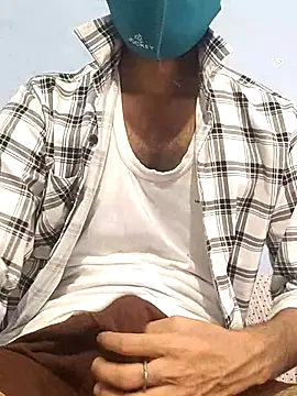 Snapshot of GirlsCrush_ chatting on September 26, 2025, 8:29 am GirlsCrush  online show from September 26, 2025, 8:29 am