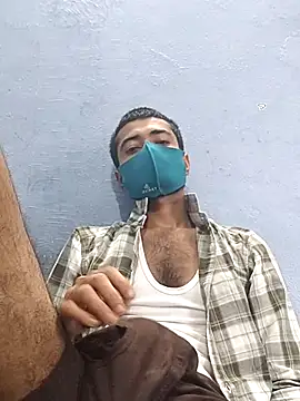 Snapshot of GirlsCrush_ chatting on September 27, 2025, 9:47 am GirlsCrush  online show from September 27, 2025, 9:47 am