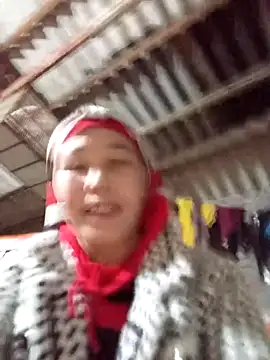 me-cute online show from November 27, 2025, 2:08 pm