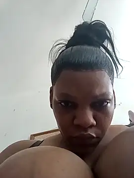 HappygalTheQueen online show from March 25, 2026, 10:10 am