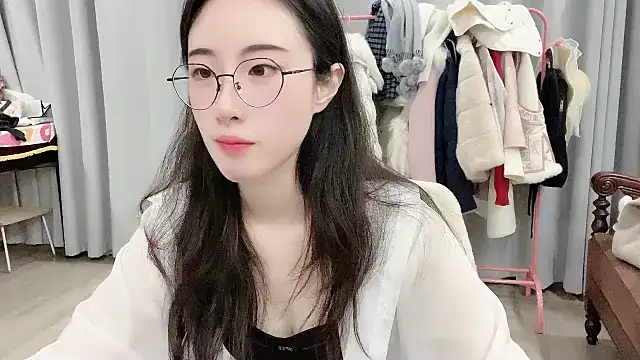 Freya7777 online show from December 22, 2025, 2:14 pm