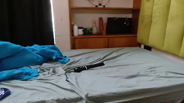 Keishaa-77 online show from September 29, 2025, 9:14 am