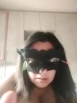 caldaevogliosa81 online show from September 9, 2025, 10:04 am