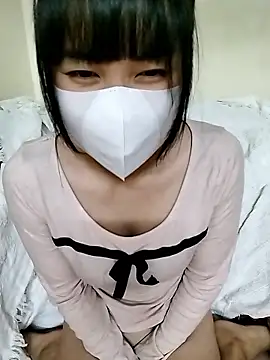 Snapshot of Zinzin_chan chatting on September 10, 2025, 12:54 am Zinzin chan online show from September 10, 2025, 12:54 am