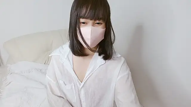 Snapshot of Zinzin_chan chatting on October 29, 2025, 5:42 am Zinzin chan online show from October 29, 2025, 5:42 am