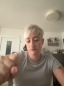 Rozendefotz online show from September 10, 2025, 6:35 am