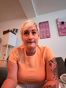 Rozendefotz online show from September 21, 2025, 4:19 pm