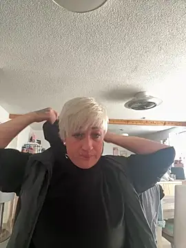 Rozendefotz online show from April 2, 2026, 8:01 am