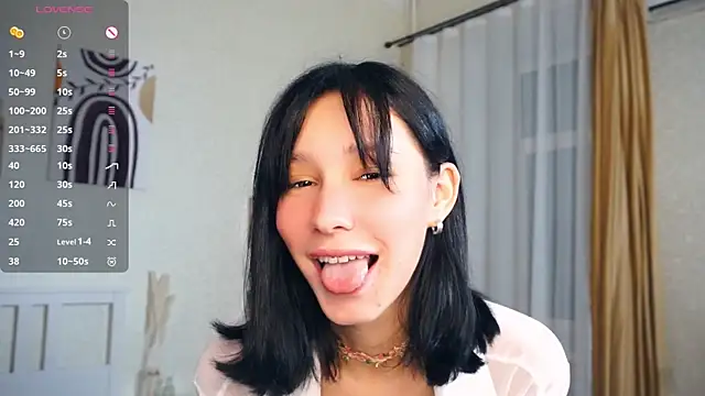 IrenePlamer online show from September 20, 2025, 7:37 pm