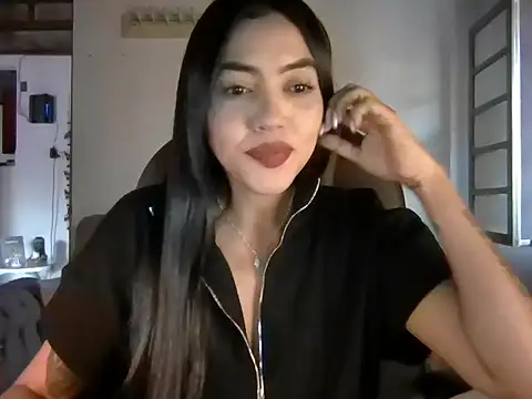 Snapshot of emilylope chatting on December 1, 2025, 10:26 pm emilylope online show from December 1, 2025, 10:26 pm