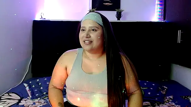 EmmaTower online show from September 19, 2025, 12:02 am